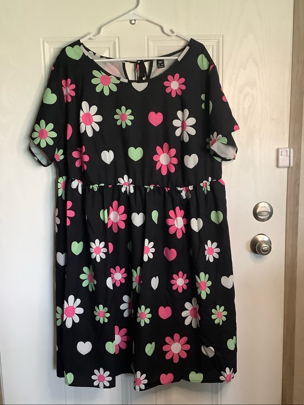 SHEIN Black Short Sleeve Dress with Pink, White & Mint Floral Hearts